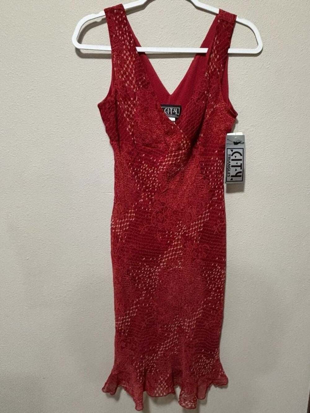 City Triangles Red Mermaid Hem Dress Size 9